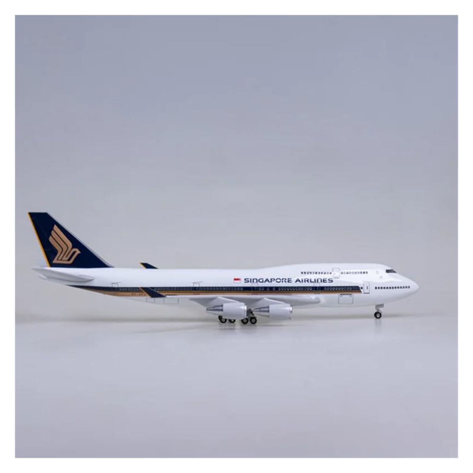 Amazon | 飛行機 模型 完成品 47 センチメートルシンガポール航空 B747